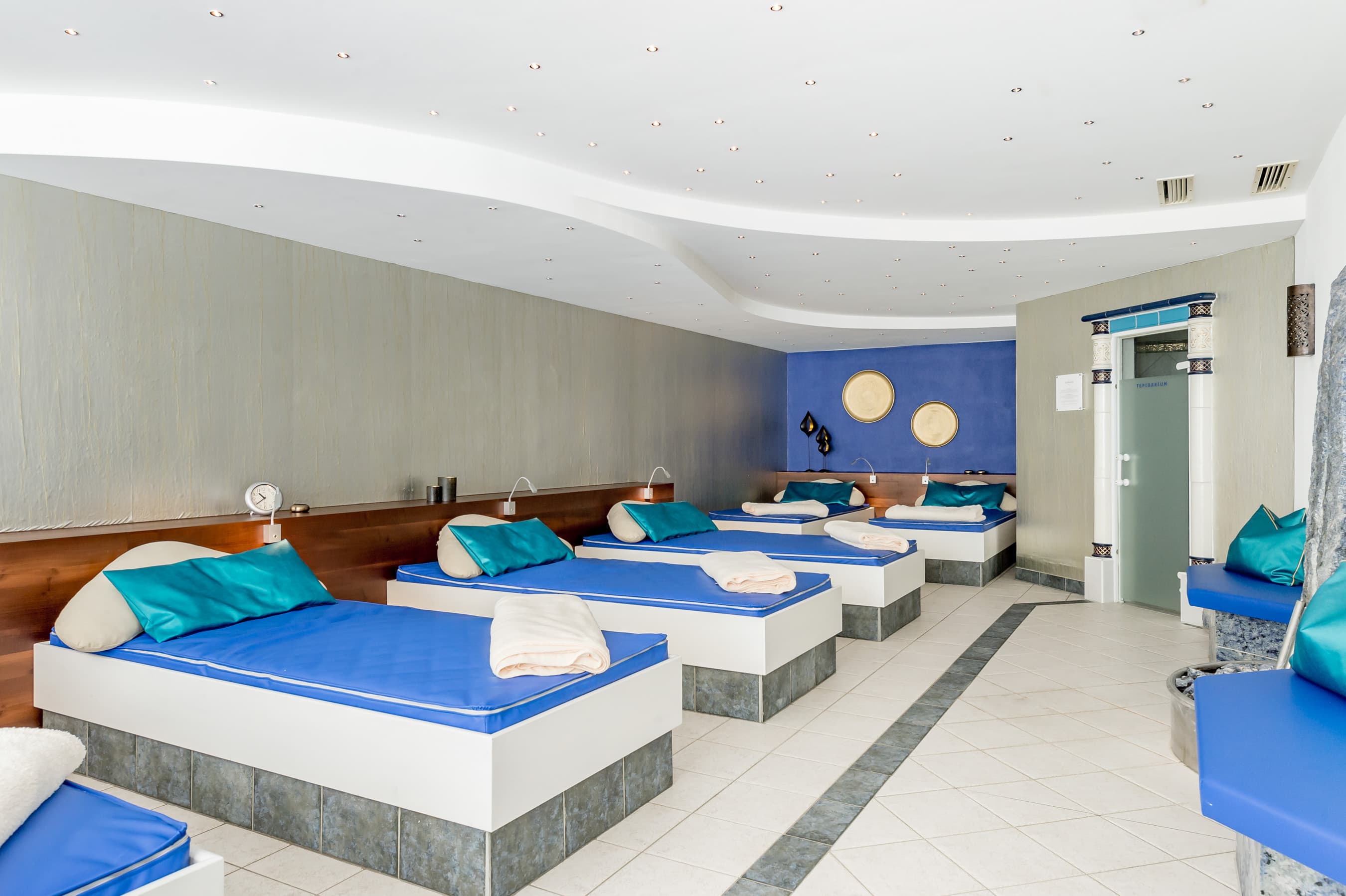 Day Spa 5 wellness ruheraum wasserbetten2 1